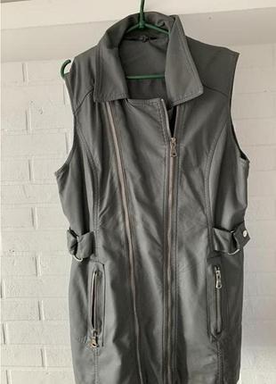 Фірмова шкіряна жилетка selected