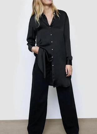 Чорна сорочка туніка zara на ґудзиках атласне плаття з розрізами зара