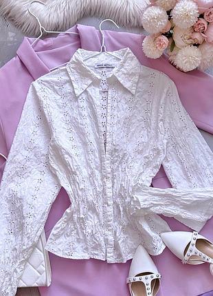 Класична бавовняна блуза з прошвою