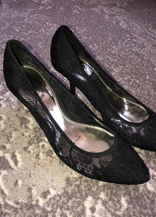 Туфлі чорні debut 41