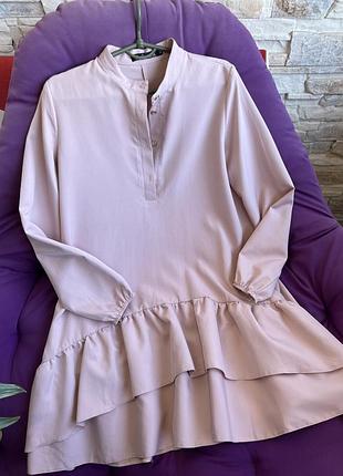 Сукня з рюшами