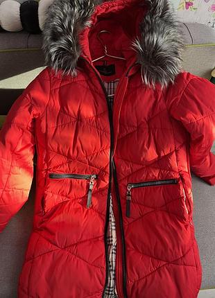 Зимовий пуховик