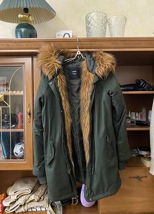 Куртка парка на дівчину розмір s.