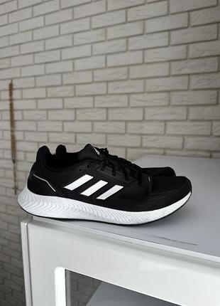 Кросівки adidas чоловічі чорні 44