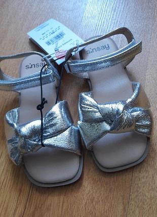 Босоножки, сандалии sinsay 26р. 16.3см. новые.