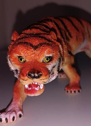 Фигурка тигра, игрушка-хишак,тигр, коллекционная фигурка