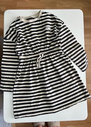 Сукня плаття в смужку