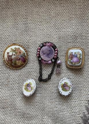 Брошка fragonard. малюнок на кераміці.