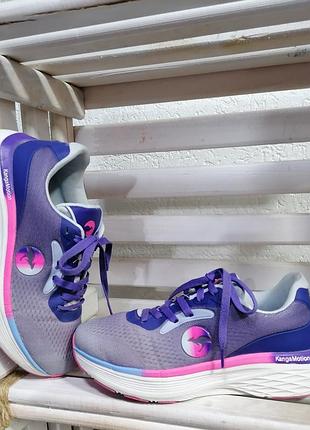 Кросівки kanga motion