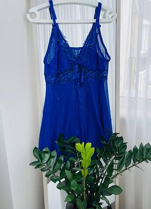 Красивий пеньюар