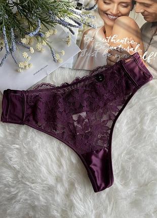 Сатинові мереживні трусики стринги noir