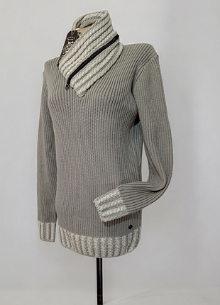 American people, свитер, 15% шерсти.