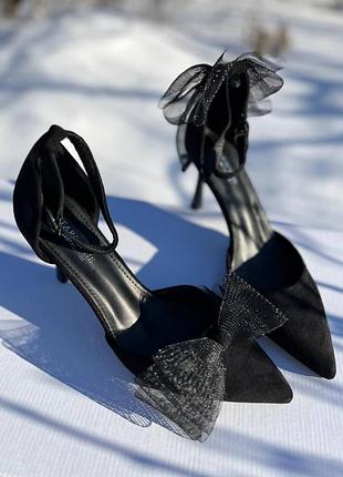 Туфлі чорні с бантиком