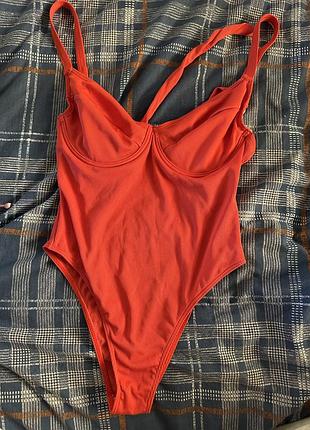 Купальник в рубчик