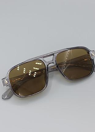 Красивые солнцезащитные очки