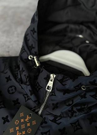 Брендова куртка 3