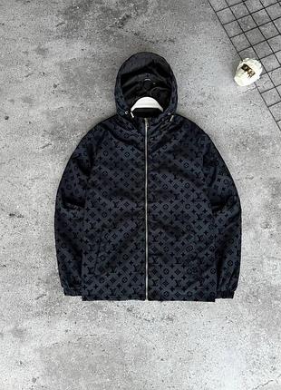 Брендова куртка 5