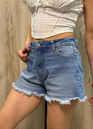 Джинсові шорти primark синього кольору, розмір s
