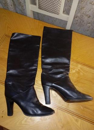 Сапоги кожа вісокие р.38-39 vero gucio