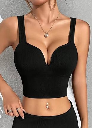 Круті корсетні топи з чашками