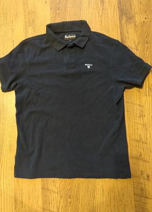 Мужское поло в черном цвете от barbour