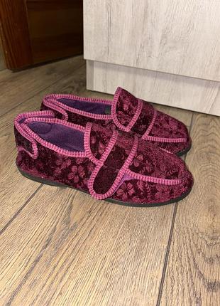 Комнатные тапочки: ботинки jo &amp;joe, которые регулируются.. 38 р.