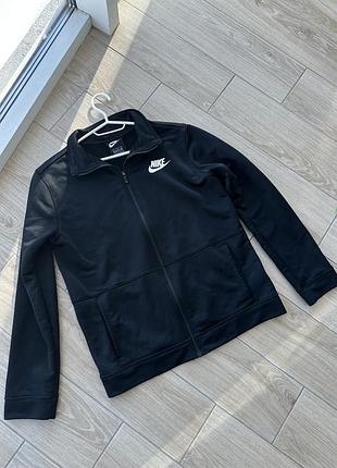 Спортивна кофта nike 13-15 років може бути і жіноча с розмір 3