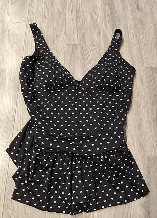 Купальник слитный с юбкой в сердечко