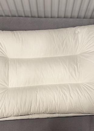 Подвійна ортопедична подушка, складається з двох частин