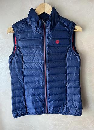 Рухова жилетка 46 nord розмір 36