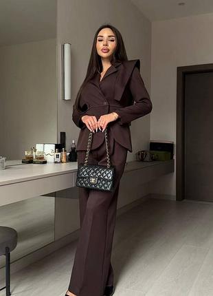 Костюм брючный
