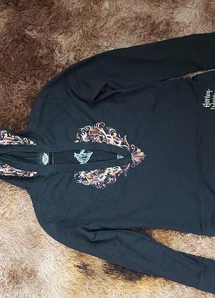 Женская кофтина( футболка)