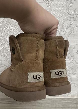 Ugg kids alexl mini boot 3