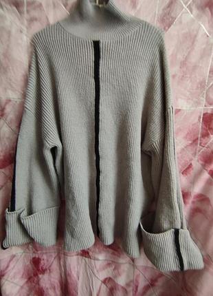 Светр, кофта