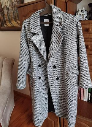 Пальто жіноче m