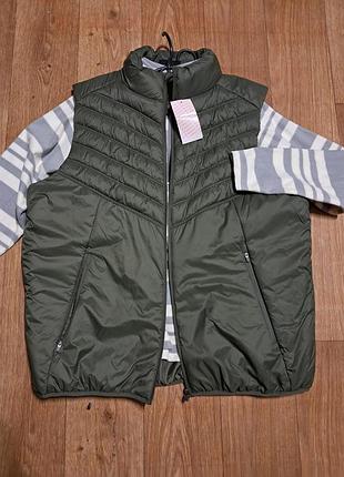 Жилет безрукавка 58-60 размер
