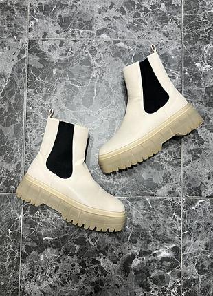 Черевики на платформі pretty little thing plt ботинки