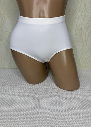 Трусики білі