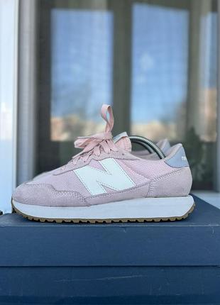 Кросівки жіночі new balance , розмір 37