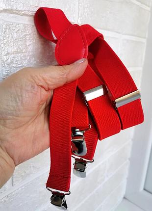 Гарні жіночі підтяжки