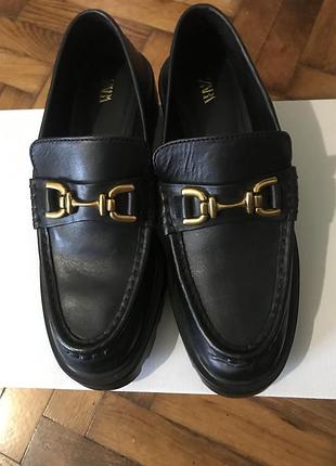Лофери шкіряні жіночі zara 38 розмір