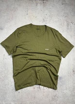 Оригинальная футболка hugo boss размер xl