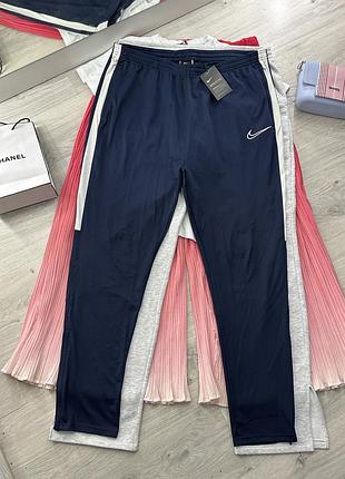 Спортивні штанці nike