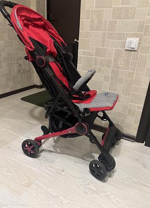 Прогулянкова коляска chicco 9