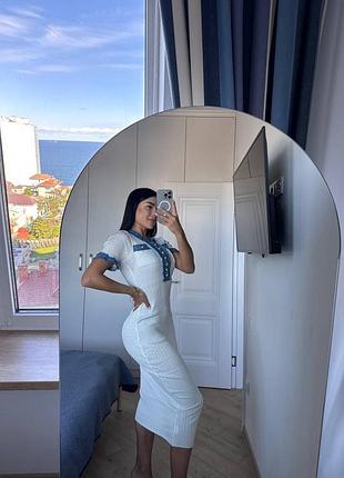 Базовое облегающее платье миди с коротким рукавом