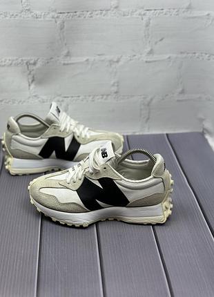 Жіночі кросівки new balance 327