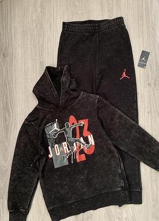 Nike jordan штаны на мальчика 9-10 лет новые, оригинал