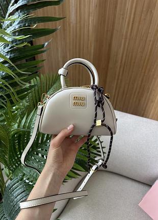 Сумка миу leather top-handle míu bag white 3