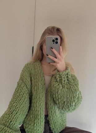 Обʼємний та дуже теплий кардиган