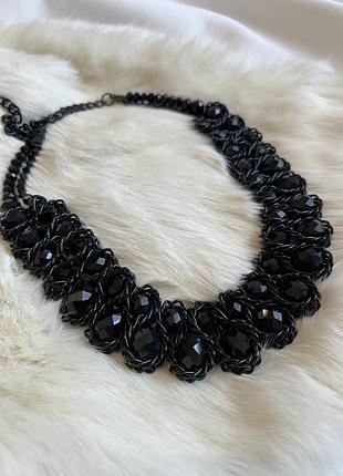 Дивовижне намисто